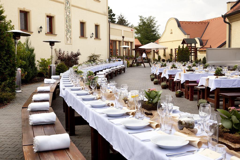 Vinarstvi U Kaplicky Hotel Zaječí Екстериор снимка