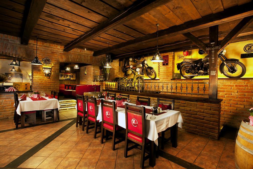 Vinarstvi U Kaplicky Hotel Zaječí Екстериор снимка